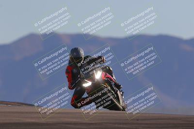 media/Nov-06-2023-Moto Forza (Mon) [[ce023d0744]]/3-Intermediate Group/Session 5 (Turn 9)/